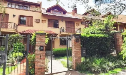 Casa em condomínio fechado com 3 quartos à venda na Rua Miosótis, 22, Três Figueiras, Porto Alegre, 260 m2 por R$ 1.399.000