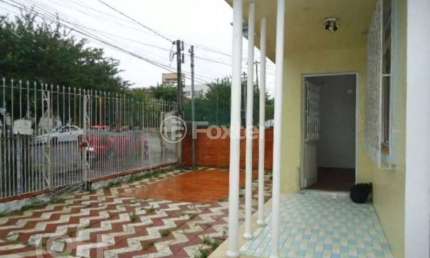 Casa com 2 quartos à venda na Avenida Engenheiro José Maria de Carvalho, 149, Vila Ipiranga, Porto Alegre, 152 m2 por R$ 620.000