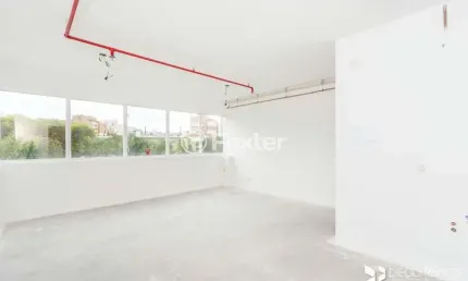 Sala comercial com 1 sala à venda na avenida loureiro da silva, 1960, cidade baixa, porto alegre, 38 m2 por r$ 298.827