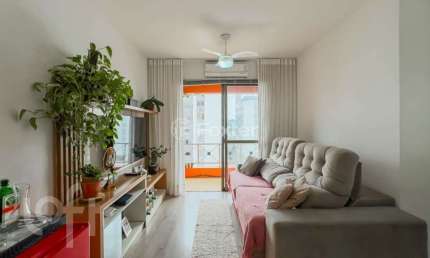 Apartamento com 3 quartos à venda na Rua Professor Ulisses Cabral, 1300, Chácara das Pedras, Porto Alegre, 74 m2 por R$ 746.000