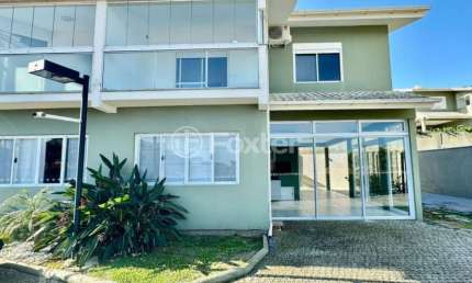 Casa em condomínio fechado com 3 quartos à venda na Rodovia Jornalista Manoel de Menezes, 2201, Barra da Lagoa, Florianópolis, 137 m2 por R$ 1.599.000
