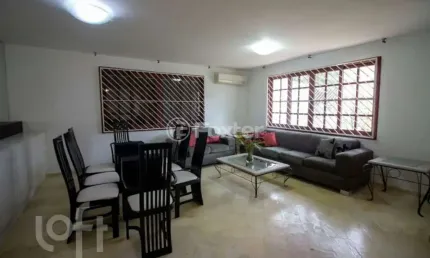 Casa com 3 quartos à venda na Rua Itabira, 258, Itacorubi, Florianópolis, 195 m2 por R$ 1.849.000