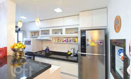Apartamento com 3 quartos à venda na Rua Nunes Machado, 76, Azenha, Porto Alegre, 72 m2 por R$ 790.000