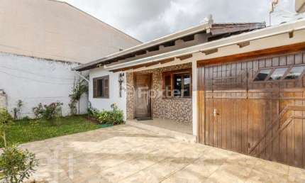 Casa com 3 quartos à venda na Rua da Associação, 393, Harmonia, Canoas, 160 m2 por R$ 360.000