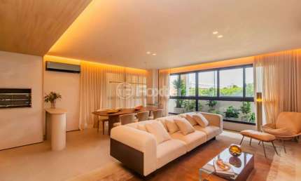 Apartamento com 3 quartos à venda na Rua Jardim Cristofel, 215, Moinhos de Vento, Porto Alegre, 172 m2 por R$ 3.755.760