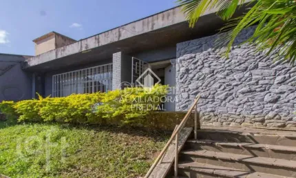 Casa com 3 quartos à venda na Avenida Pereira Passos, 236, Vila Assunção, Porto Alegre, 320 m2 por R$ 1.200.000