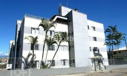 Apartamento com 3 quartos à venda na rua manoel pizzolati, 308, jardim atlântico, florianópolis, 74 m2 por r$ 360.000