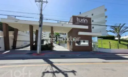 Apartamento com 2 quartos à venda na Rua Tomáz Domingos da Silveira, 3818, São Sebastião, Palhoça, 56 m2 por R$ 280.000