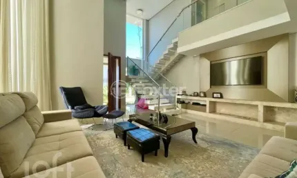 Casa em condomínio fechado com 4 quartos à venda na Avenida Santos Ferreira, 3125, Nossa Senhora das Graças, Canoas, 360 m2 por R$ 4.495.000