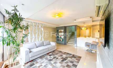 Casa com 3 quartos à venda na Rua João Paetzel, 411, Chácara das Pedras, Porto Alegre, 415 m2 por R$ 1.590.000