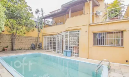 Casa com 5 quartos à venda na Avenida General Barreto Viana, 691, Chácara das Pedras, Porto Alegre, 364 m2 por R$ 1.350.000