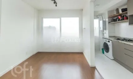 Apartamento com 3 quartos à venda na Rua Sapê, 1020, Passo da Areia, Porto Alegre, 67 m2 por R$ 630.000