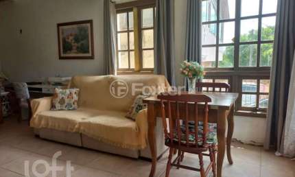 Casa com 3 quartos à venda na Rua Doutor Irineu Torres de Vasconcelos, 65, Vila João Pessoa, Porto Alegre, 200 m2 por R$ 690.000