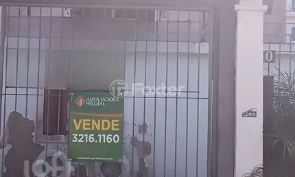 Casa com 5 quartos à venda na rua dona cristina, 740, cristal, porto alegre, 239 m2 por r$ 359.900