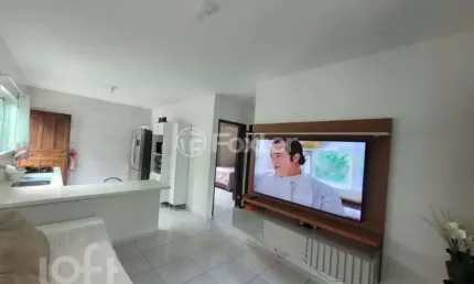 Casa com 2 quartos à venda na Rua Hélio Estefano Becker, 2145, Real Parque, São José, 59 m2 por R$ 583.000
