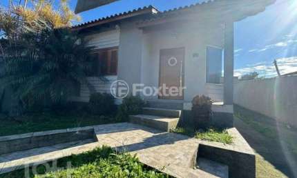Casa com 3 quartos à venda na Rua Vítor Vargas, 99, Monte Belo, Gravataí, 64 m2 por R$ 425.000