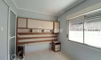 Casa com 2 quartos à venda na Rua Guadalajara, 700, Jardim Itu Sabará, Porto Alegre, 130 m2 por R$ 400.000
