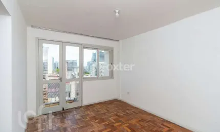 Apartamento com 2 quartos à venda na Rua Demétrio Ribeiro, 1030, Centro Histórico, Porto Alegre, 70 m2 por R$ 390.000