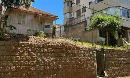Terreno à venda na rua professor bertrand russel, 104, vila ipiranga, porto alegre, 360 m2 por r$ 450.000