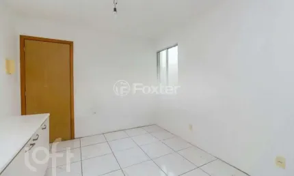 Apartamento com 2 quartos à venda na Rua Capitão Pedroso, 560, Restinga, Porto Alegre, 40 m2 por R$ 110.000
