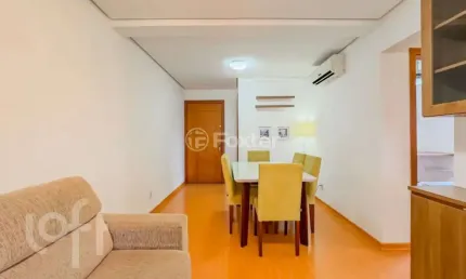 Apartamento com 2 quartos à venda na rua afonso rodrigues, 408, jardim botânico, porto alegre, 70 m2 por r$ 598.000