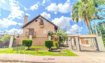 Casa em condomínio fechado com 3 quartos à venda na Avenida Flamengo, 515, Ipanema, Porto Alegre, 268 m2 por R$ 860.900