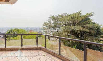 Casa com 4 quartos à venda na Praça Doutor Baltazar de Bem, 128, Vila Jardim, Porto Alegre, 400 m2 por R$ 1.360.000