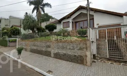Casa com 3 quartos à venda na Rua Arlindo Pasqualini, 419, Vila Nova, Novo Hamburgo, 230 m2 por R$ 798.000