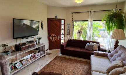 Casa com 5 quartos à venda na Rua Afonso Fortkamp, 85, Armação do Pântano do Sul, Florianópolis, 218 m2 por R$ 2.280.000