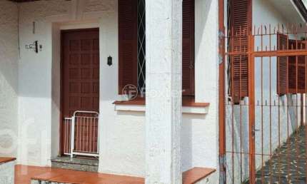 Casa com 3 quartos à venda na Rua São Luís, 1021, Santana, Porto Alegre, 350 m2 por R$ 770.000
