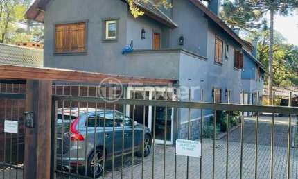 Casa em condomínio fechado com 4 quartos à venda na Rua Coronel Theobaldo Fleck, 434, Suzana, Canela, 109 m2 por R$ 1.100.000