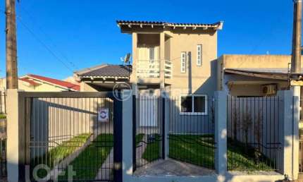 Casa com 2 quartos à venda na Rua Jéssica Rolão da Silva, 223, Harmonia, Canoas, 175 m2 por R$ 469.999