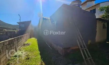 Casa com 2 quartos à venda na Servidão Thomazia Rita da Silveira, 80, São João do Rio Vermelho, Florianópolis, 60 m2 por R$ 320.000