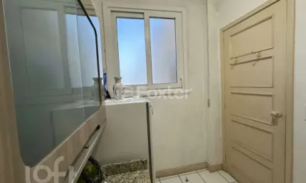 Apartamento com 2 quartos à venda na avenida venâncio aires, 134, cidade baixa, porto alegre, 112 m2 por r$ 580.000