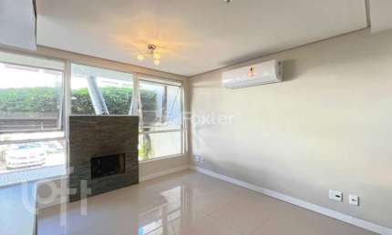 Casa em condomínio fechado com 3 quartos à venda na Rua Conselheiro Xavier da Costa, 3428, Ipanema, Porto Alegre, 177 m2 por R$ 785.000