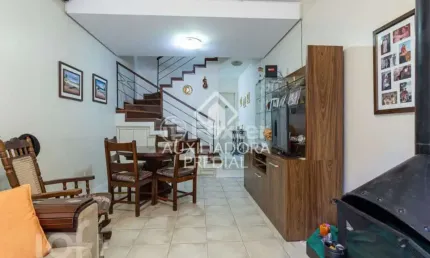 Casa em condomínio fechado com 3 quartos à venda na Avenida Arnaldo Bohrer, 184, Teresópolis, Porto Alegre, 107 m2 por R$ 590.000
