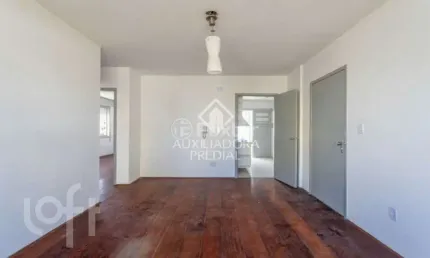 Apartamento com 2 quartos à venda na rua doutor campos velho, 461, cristal, porto alegre, 100 m2 por r$ 280.000