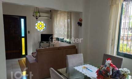 Casa com 4 quartos à venda na Rua Guadalajara, 735, Jardim Itu Sabará, Porto Alegre, 235 m2 por R$ 430.000