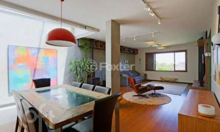 Casa com 4 quartos à venda na Rua Alfredo Schuett, 823, Três Figueiras, Porto Alegre, 390 m2 por R$ 2.300.000