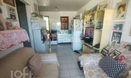 Casa com 2 quartos à venda na Rua Mário Vieira Marques, 79, Hípica, Porto Alegre, 41 m2 por R$ 290.000