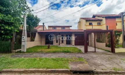 Casa com 4 quartos à venda na Rua Ítalo Brutto, 430, Espírito Santo, Porto Alegre, 161 m2 por R$ 750.000