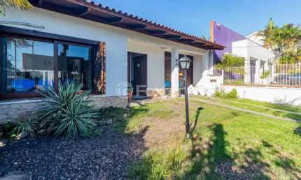 Casa com 3 quartos à venda na avenida juca batista, 1626, cavalhada, porto alegre, 194 m2 por r$ 665.000