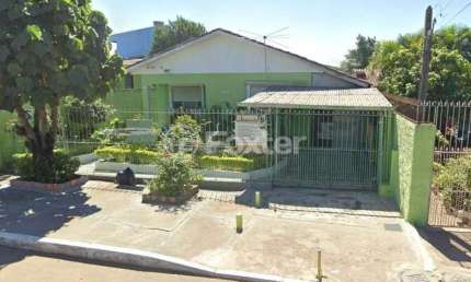 Casa com 2 quartos à venda na Avenida Duque de Caxias, 324, Maringá, Alvorada, 70 m2 por R$ 371.000