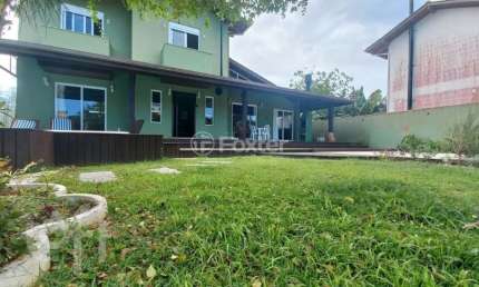 Casa em condomínio fechado com 4 quartos à venda na Travessa da Liberdade, 225, Campeche, Florianópolis, 214 m2 por R$ 3.300.000