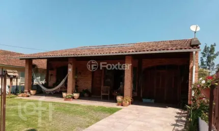 Casa com 3 quartos à venda na rua leonel pereira, 654, cachoeira do bom jesus, florianópolis, 588 m2 por r$ 2.300.000