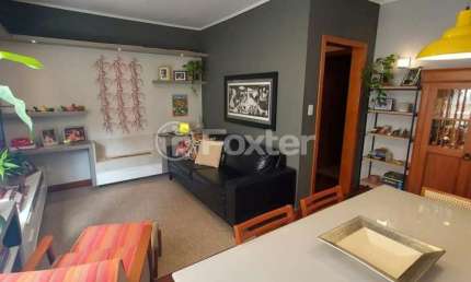 Apartamento com 3 quartos à venda na Rua Pedro Weingartner, 212, Rio Branco, Porto Alegre, 95 m2 por R$ 635.000