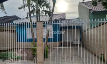 Casa com 3 quartos à venda na Rua Jéssica Rolão da Silva, 192, Harmonia, Canoas, 87 m2 por R$ 399.000