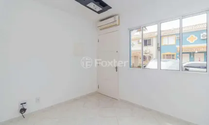 Casa em condomínio fechado com 2 quartos à venda na Avenida José Aloísio Filho, 889, Humaitá, Porto Alegre, 70 m2 por R$ 300.000