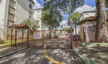 Apartamento com 2 quartos à venda na Rua Engenheiro Fernando Mendes Ribeiro, 30, Santo Antônio, Porto Alegre, 49 m2 por R$ 240.000