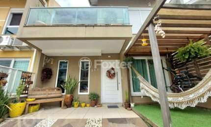 Casa com 4 quartos à venda na Rua Guatambu, 389, Hípica, Porto Alegre, 172 m2 por R$ 799.000